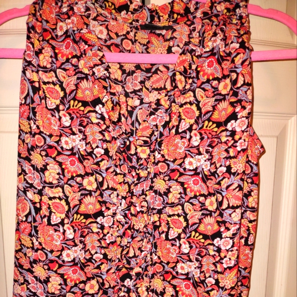 WOMEN'S SZ SMALL LIZ CLAIBORNE TANK TOP!